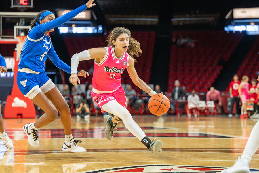 Buffalo Snaps Miami's Win Streak, Win 68-54 at Millett